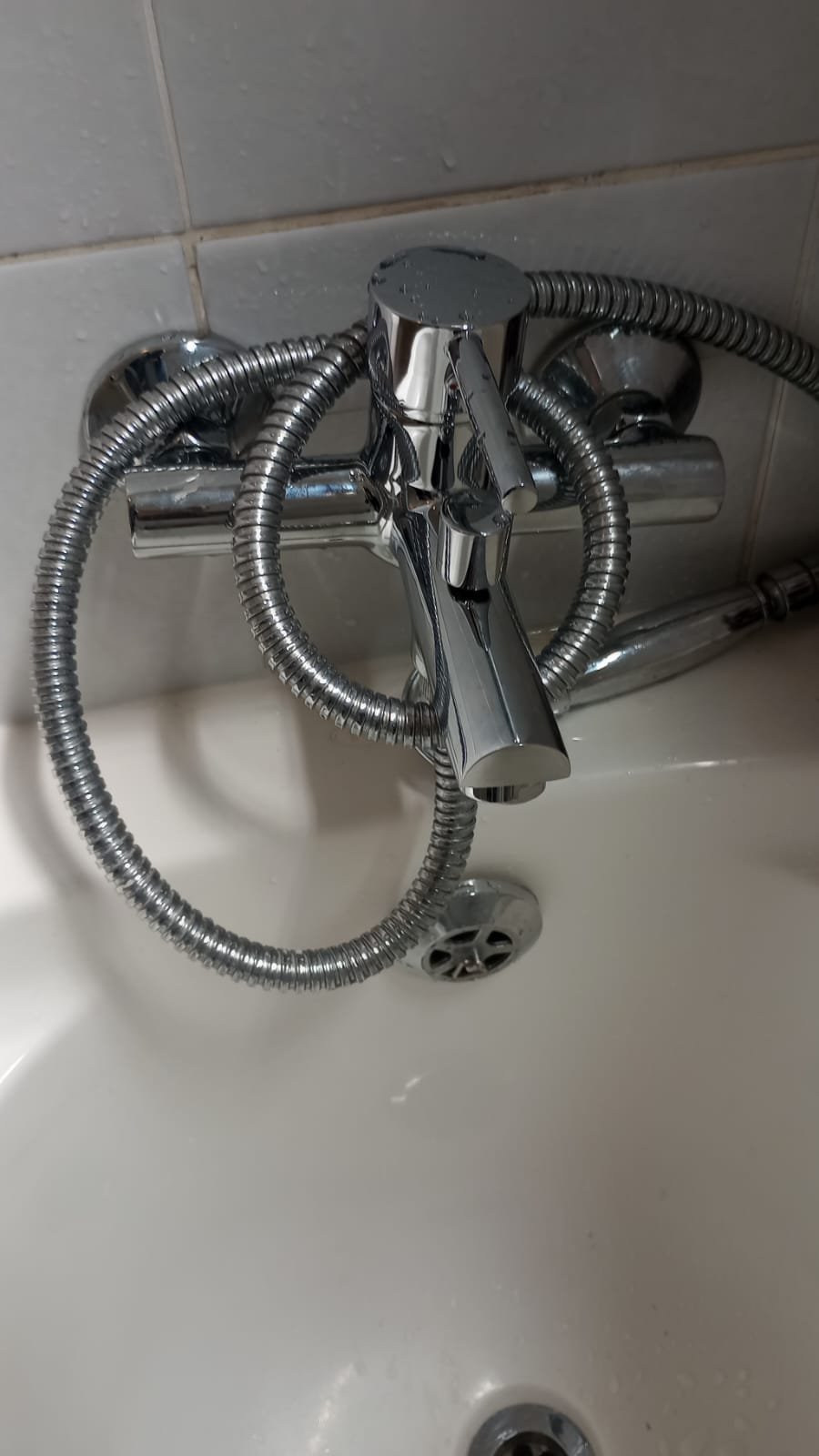 Plumber Amberfield Glen Plumber Amberfield Glen service photo